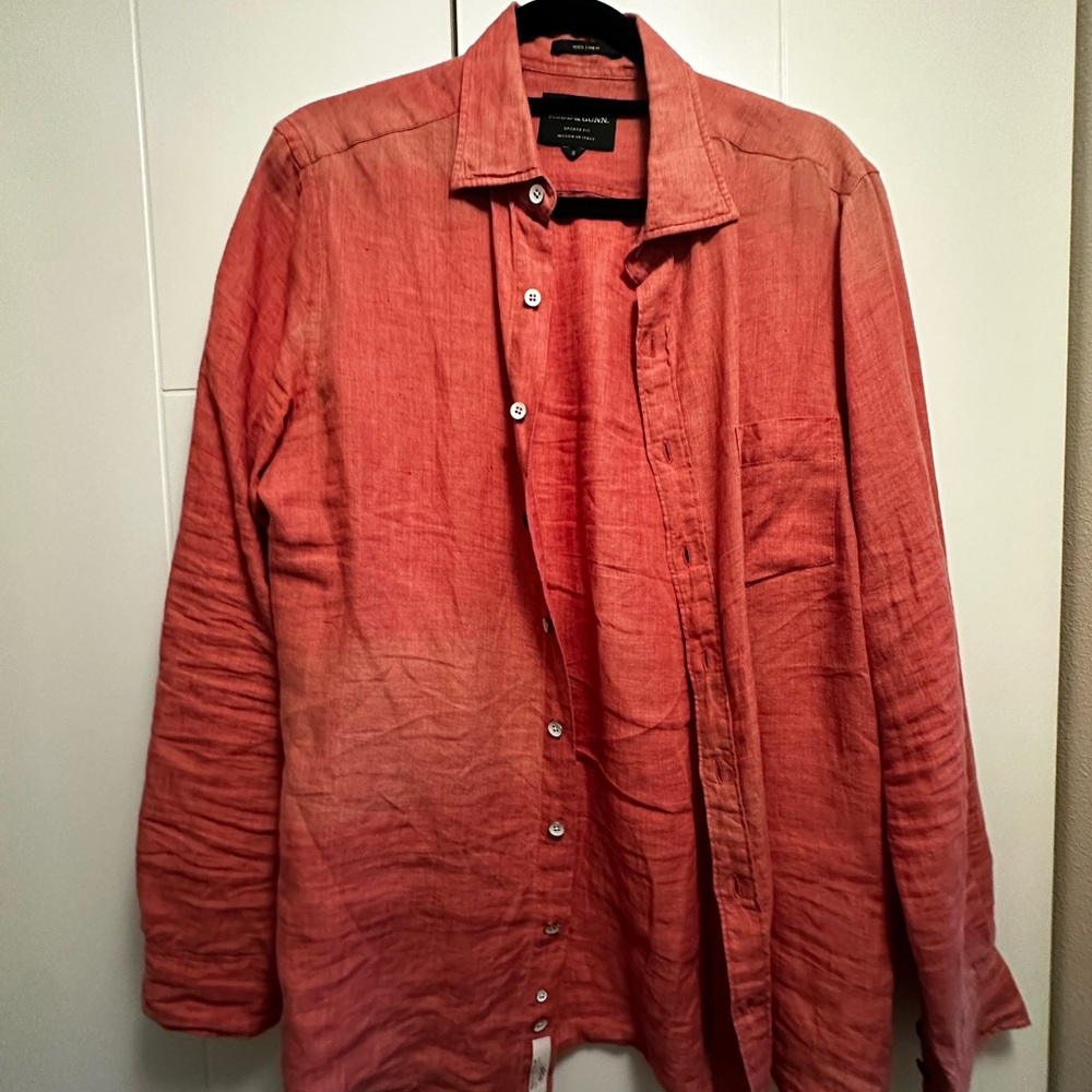 Todd and Gunn Linen Button Down